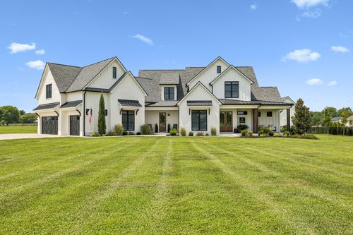 7220 Plainview Rd, Christiana, TN, 37037-5616 | Card Image