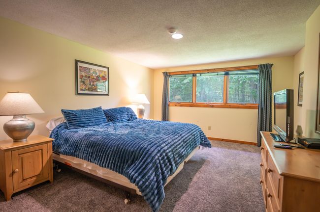 38 - 33D White Oaks Loop, Condo with 3 bedrooms, 3 bathrooms and null parking in West Dover VT | Image 8