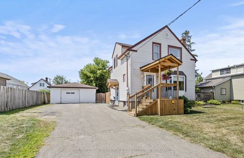 475 Wallace Ave N, Welland, ON, L3B1R3 | Card Image