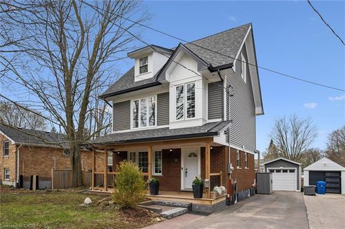 10 Winston Cres, Guelph, ON, N1E2J9 | Card Image