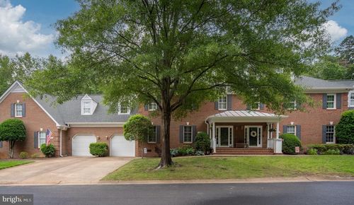 3910 Corbin Hall Ln, FREDERICKSBURG, VA, 22408-9574 | Card Image