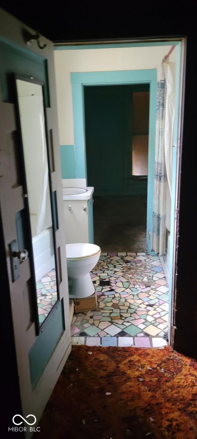 1924 E Maryland St, House other with 2 bedrooms, 1 bathrooms and null parking in Indianapolis IN | Image 19