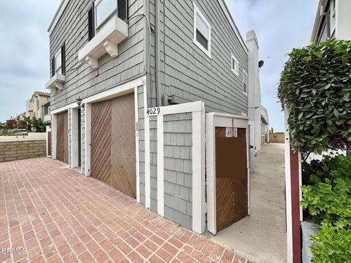 4029 Ocean Dr, Oxnard, CA, 93035-3939 | Card Image