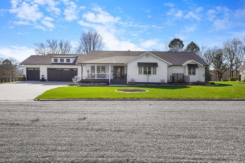 2453 Elm Dr, Fort Dodge, IA, 50501-8757 | Card Image