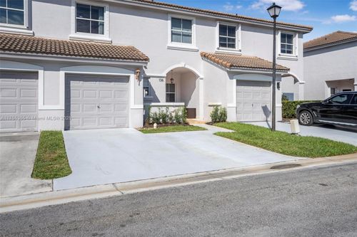 136-136 Sw 169th Ave, Pembroke Pines, FL, 33027-1006 | Card Image