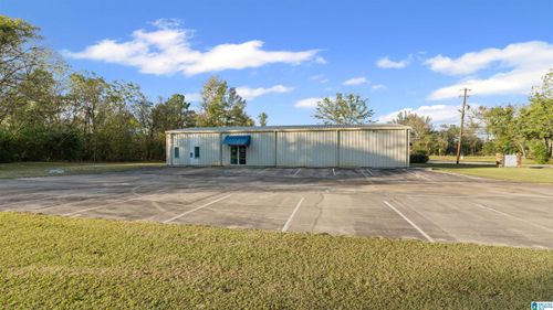 1880 16th St, Calera, AL, 35040-6351 | Card Image