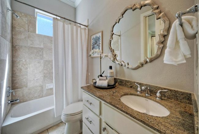 En suite bathroom | Image 19