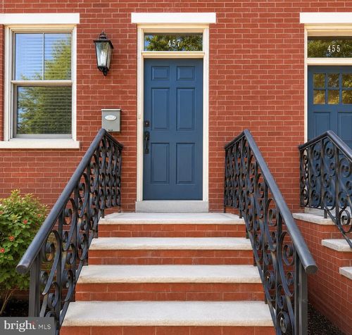 457 S 6th St, CAMDEN, NJ, 08103-1336 | Card Image