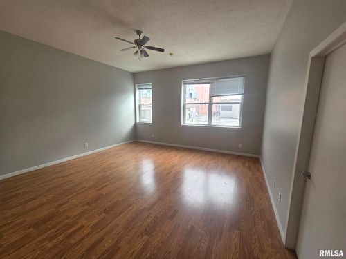 1706 2nd Ave, Rock Island, IL, 61201-8721 | Card Image