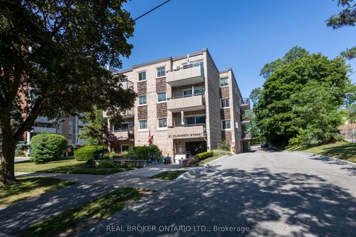 401-21 Elizabeth St S, Richmond Hill, ON, L4C3V5 | Card Image