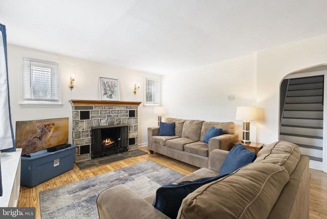 1202 Matsonford Rd, House other with 3 bedrooms, 2 bathrooms and null parking in CONSHOHOCKEN PA | Image 6