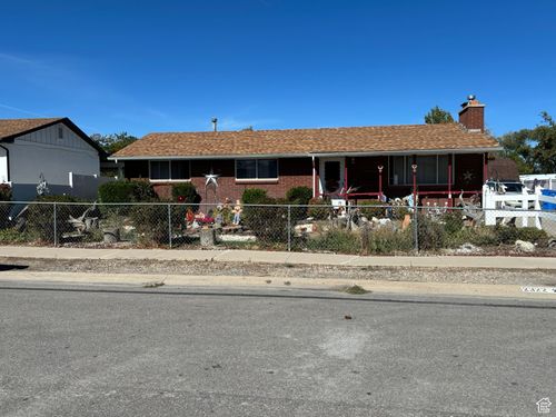 2322 W Surrey Rd, Taylorsville, UT, 84129-2026 | Card Image