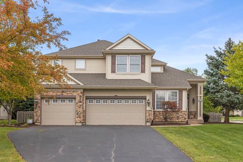 427 Glover Dr, North Aurora, IL, 60542-2126 | Card Image