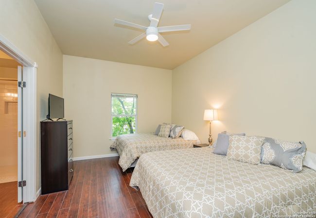 412 Warren St, House other with 7 bedrooms, 6 bathrooms and null parking in San Antonio TX | Image 16