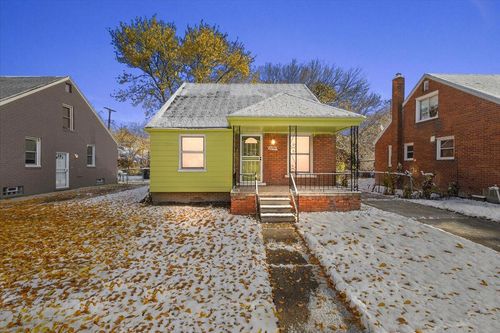 6106 Oldtown St, Detroit, MI, 48224-2031 | Card Image