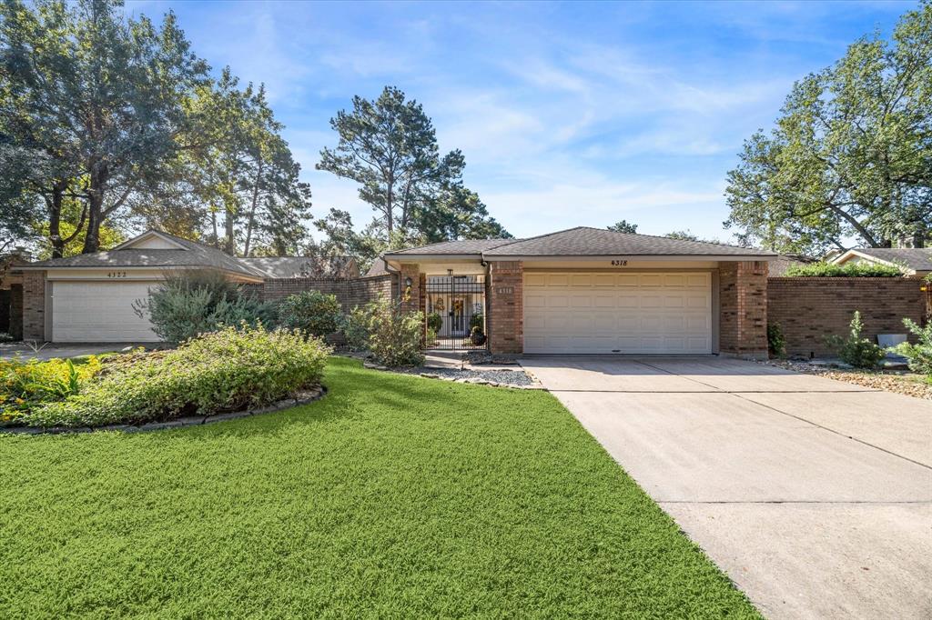 Pinewood Park Dr, Kingwood, TX 77345
