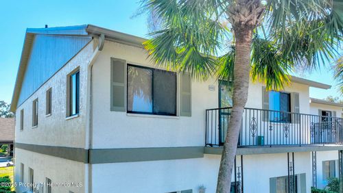 6502 River Run Blvd, Weeki Wachee, FL, 34607-4009 | Card Image