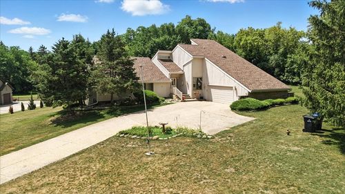 3125 Chellington Dr, Johnsburg, IL, 60051-9507 | Card Image