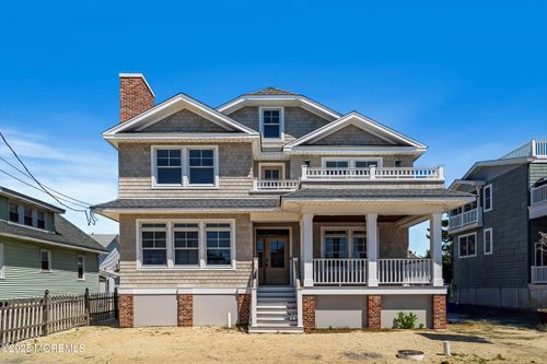 209 Marine St, BEACH HAVEN, NJ, 08008-1662 | Card Image