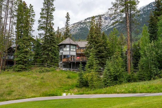 129 Silvertip Ridge, House other with 4 bedrooms, 3 bathrooms and 6 parking in Canmore AB | Image 8