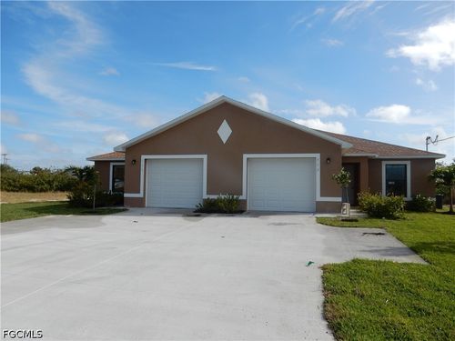 113 Cultural Park Blvd S, Cape Coral, FL, 33990-1207 | Card Image