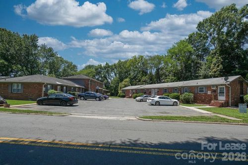 3404 Craig Ave, Charlotte, NC, 28211-1526 | Card Image
