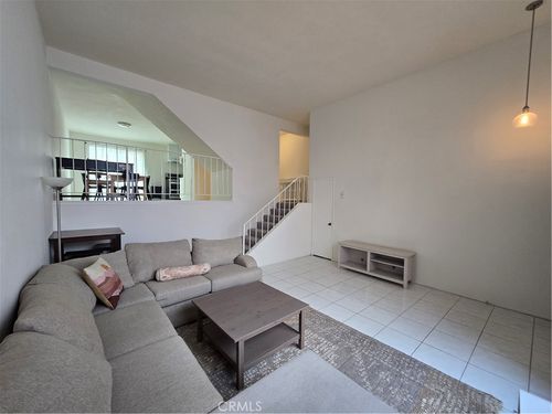 1528 Berkeley, Santa Monica, CA, 90404 | Card Image