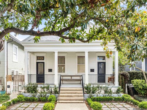 921½ Eleonore St, New Orleans, LA, 70115-3242 | Card Image