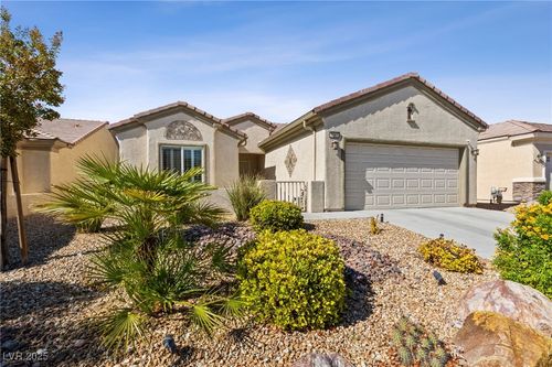 7567 Wingspread St, North Las Vegas, NV, 89084-3760 | Card Image