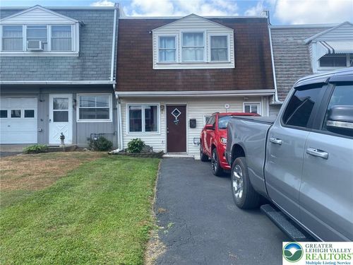 408 N Gilmore St, Allentown, PA, 18109-2040 | Card Image