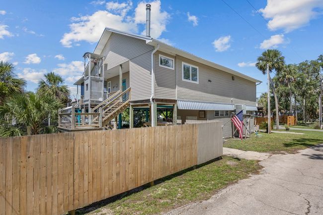293 Se 221st St, House other with 2 bedrooms, 2 bathrooms and null parking in Suwannee FL | Image 47