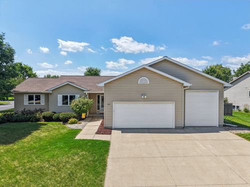 504 Valley Dr, DeForest, WI, 53532-3068 | Card Image