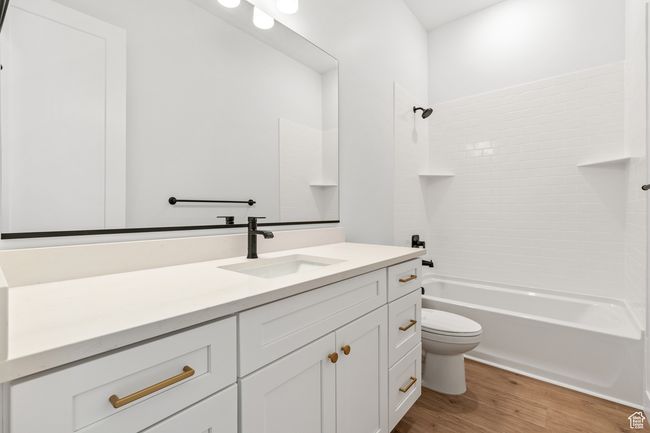 1226 Crest Dale Ln, House other with 3 bedrooms, 2 bathrooms and 2 parking in Santaquin UT | Image 14
