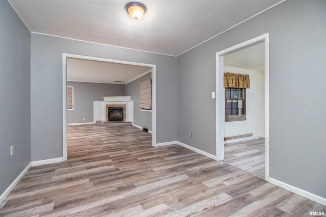 532 Meadowview Dr, House other with 4 bedrooms, 2 bathrooms and null parking in Clinton IA | Image 7