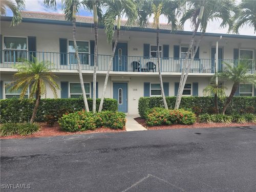 apt-b105-325 Charlemagne Blvd, NAPLES, FL, 34112-7002 | Card Image