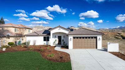 32588 Greene Drive, House other with 3 bedrooms, 2 bathrooms and null parking in Springville CA | Image 1