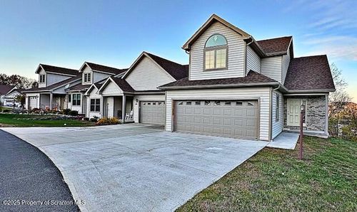 226 Village View Dr, Tunkhannock, PA, 18657-9385 | Card Image