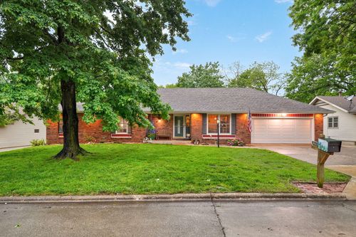 5709 S Clay Avenue, Springfield, MO, 65810 | Card Image