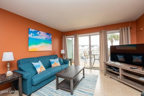 apt-c202-4849 Saxon Dr, NEW SMYRNA BEACH, FL, 32169-4458 | Card Image