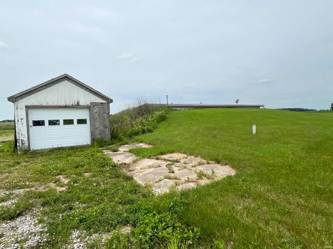 4524 E 800 N, House other with 1 bedrooms, 1 bathrooms and null parking in Ossian IN | Image 31