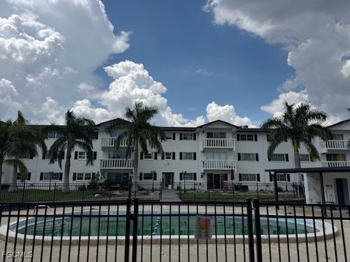 apt-305-3704 Broadway, FORT MYERS, FL, 33901-8102 | Card Image