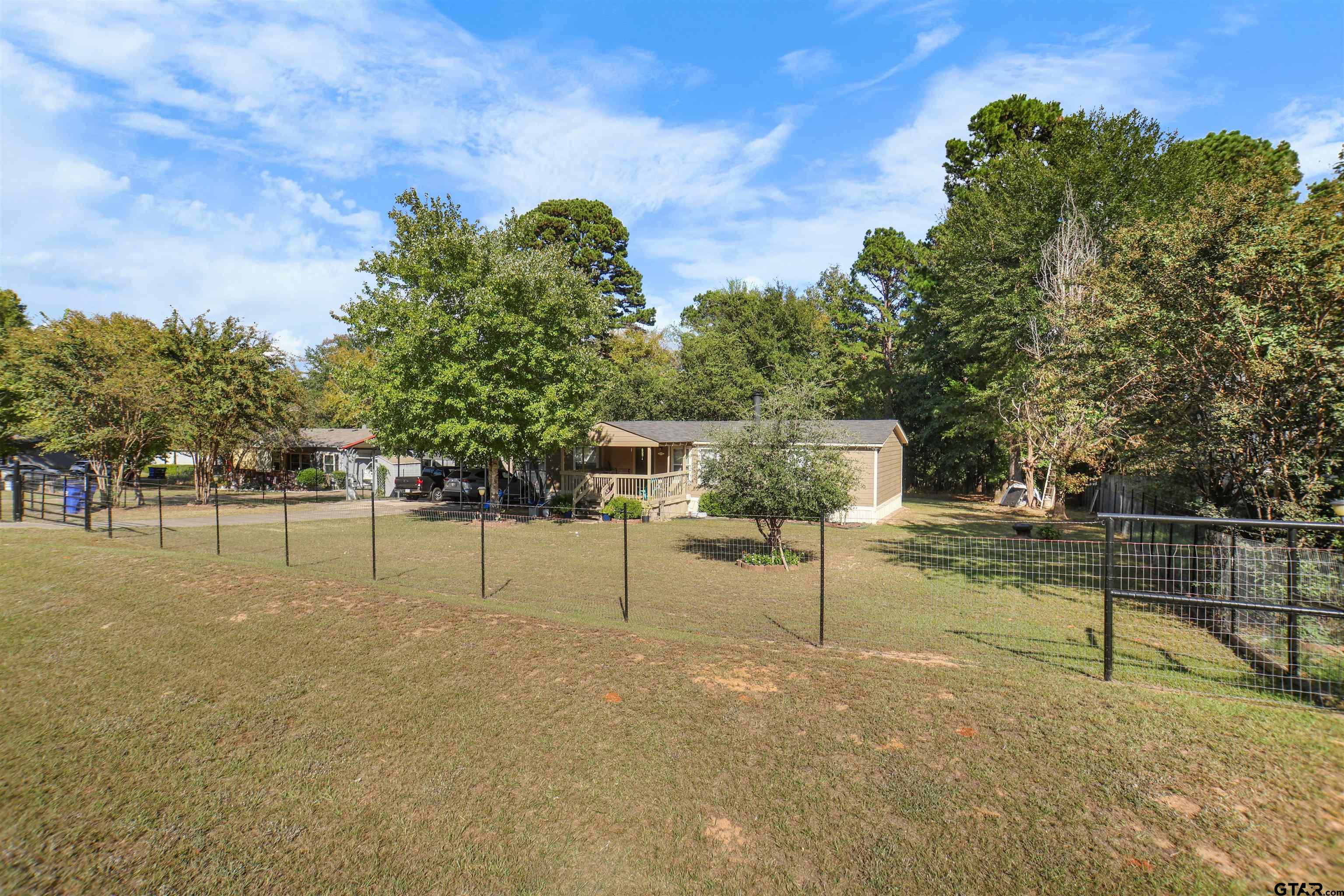 Littlefield Dr, Tyler, TX 75708