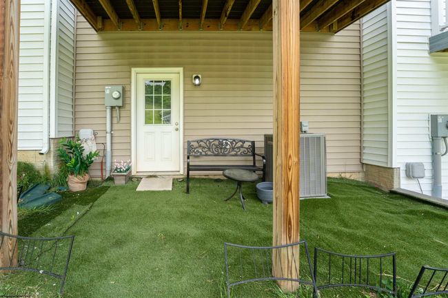 139 Inlet St, Townhouse with 3 bedrooms, 3 bathrooms and 2 parking in Morgantown WV | Image 32
