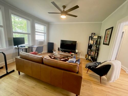 2c-4858 Hermitage Ave, Chicago, IL, 60640-4125 | Card Image