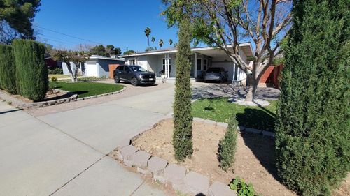 831 W George St, Banning, CA, 92220-4339 | Card Image