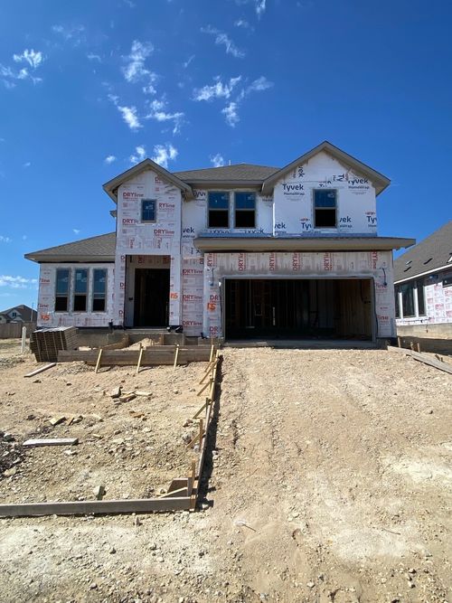 105 Gibbs Dr, Liberty Hill, TX, 78642-2887 | Card Image