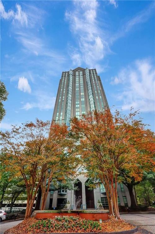 apt-503-2870 Pharr Court South Nw, Atlanta, GA, 30305-2176 | Card Image