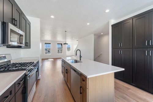 430-7607 S New Sycamore Dr, West Jordan, UT, 84081-4251 | Card Image