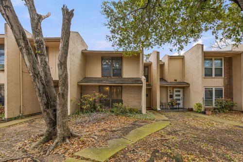 438 Arborview Dr, Garland, TX, 75043-2934 | Card Image