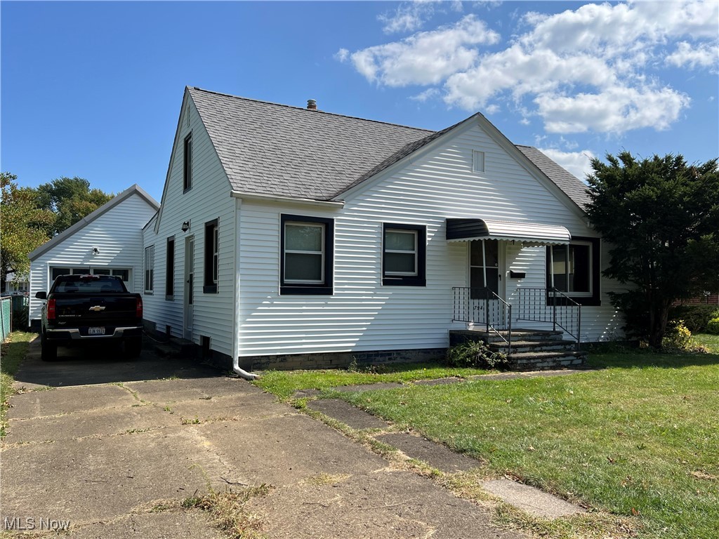 Buffalo St, Conneaut, OH 44030